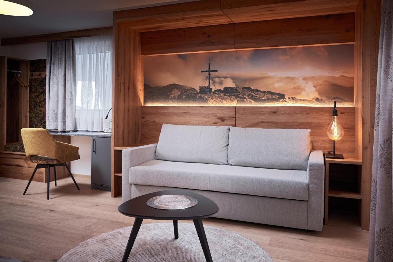 Hotel Edenlehen マイヤーホーフェン エクステリア 写真